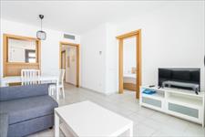 Macenas, Los Patios XX: Apartment for Rent in Mojácar, Almería