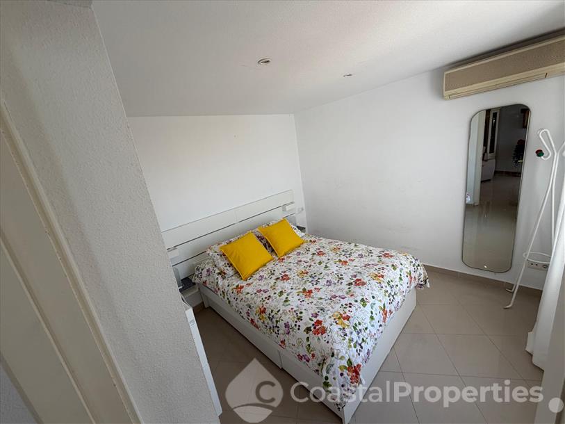 Victoria: Apartment for Rent in Almería, Almería Victoria: Apartment for Rent in Almería, Almería